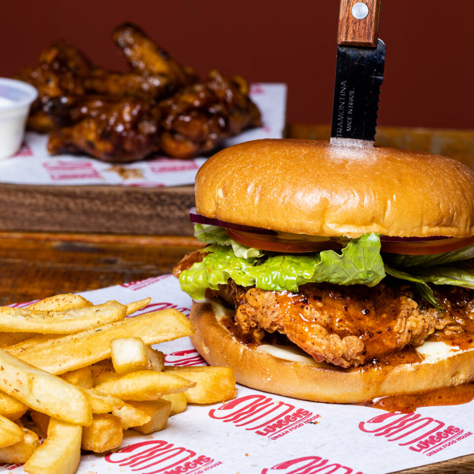 HOT HONEY CHICKEN