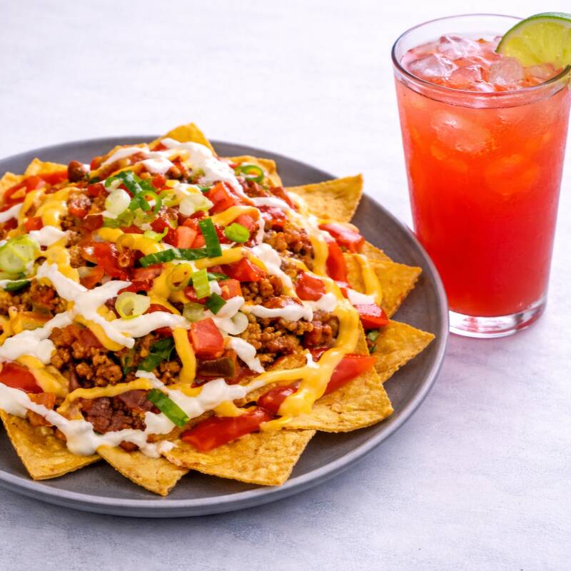 Combo Antojito Nachero con fresco