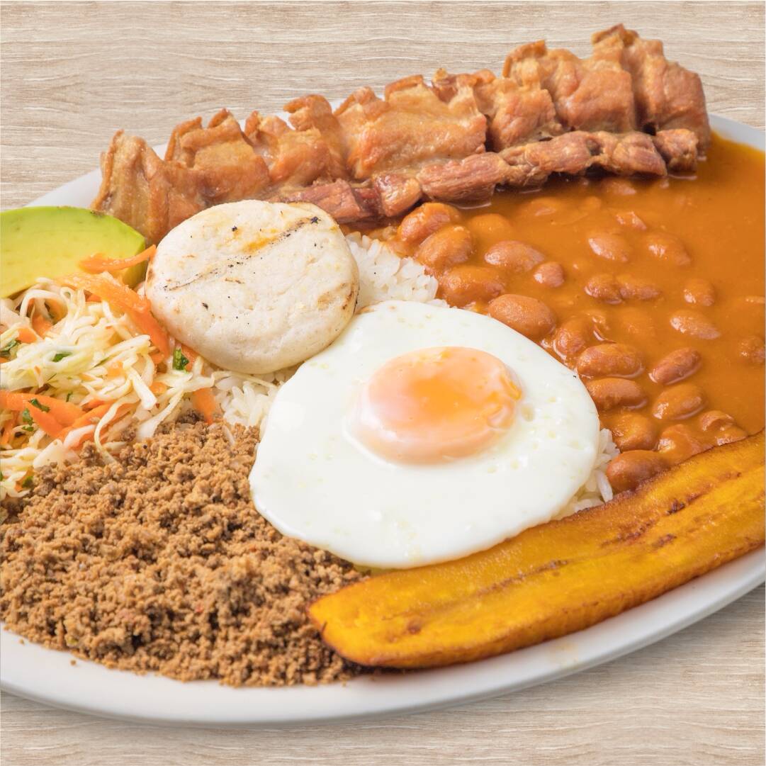 Bandeja Típica