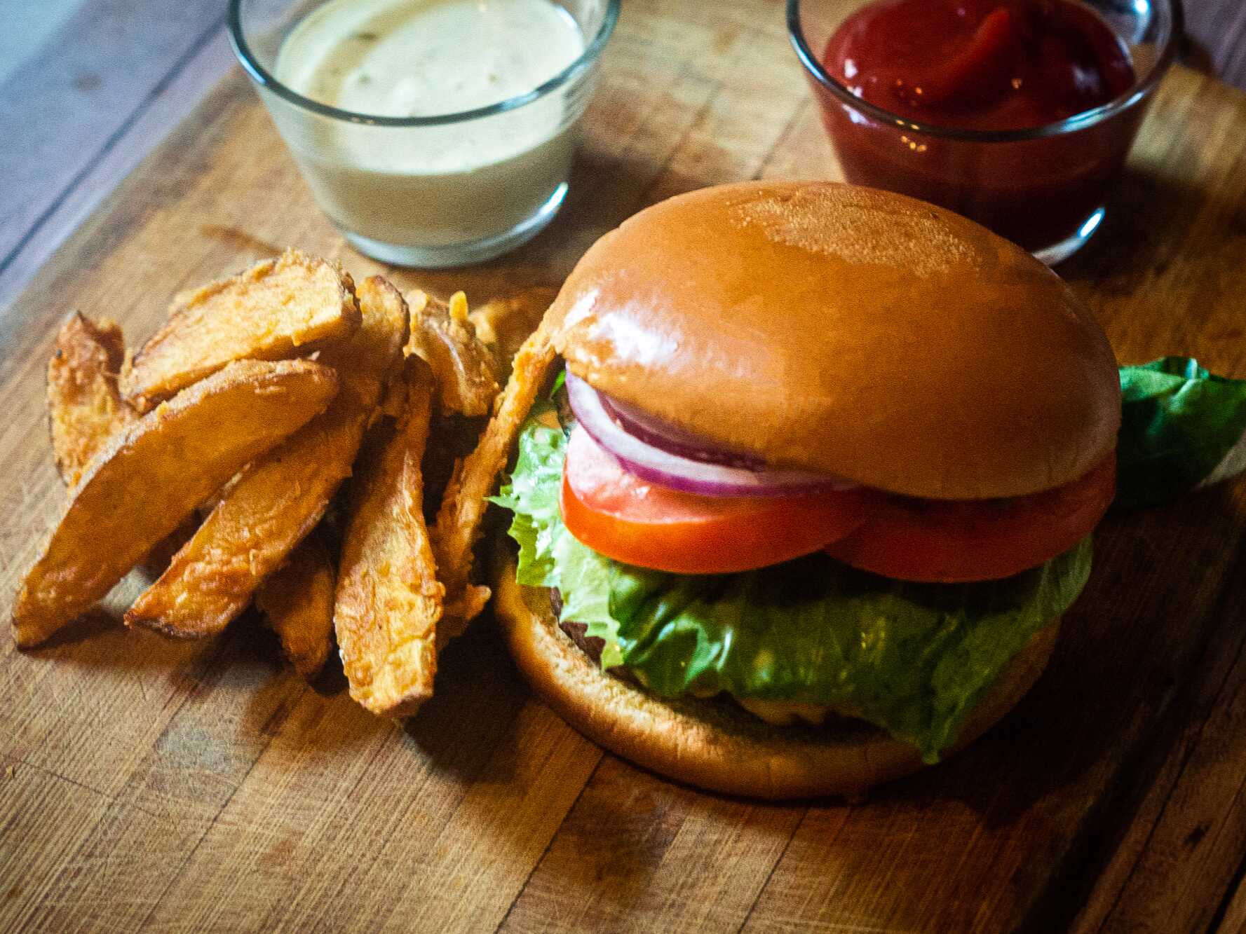 THE BURGER LAB EST.2020