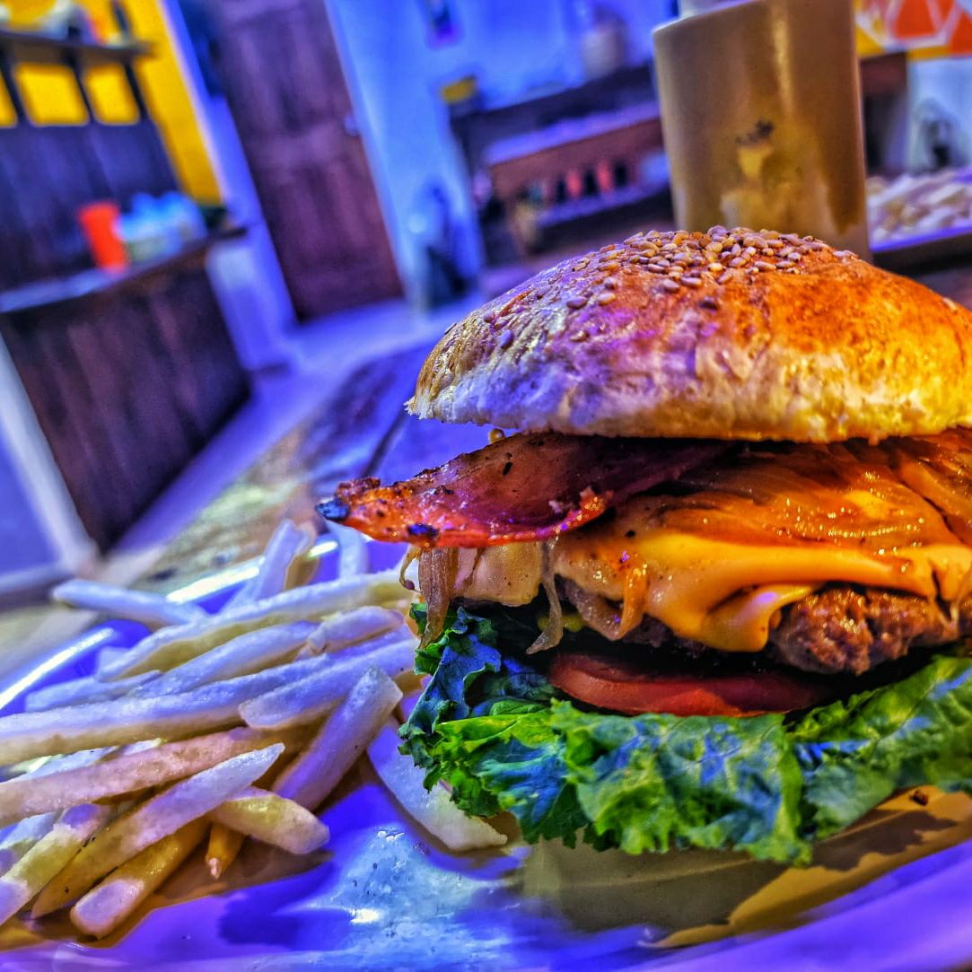 HAMBURGUESA SENCILLA
