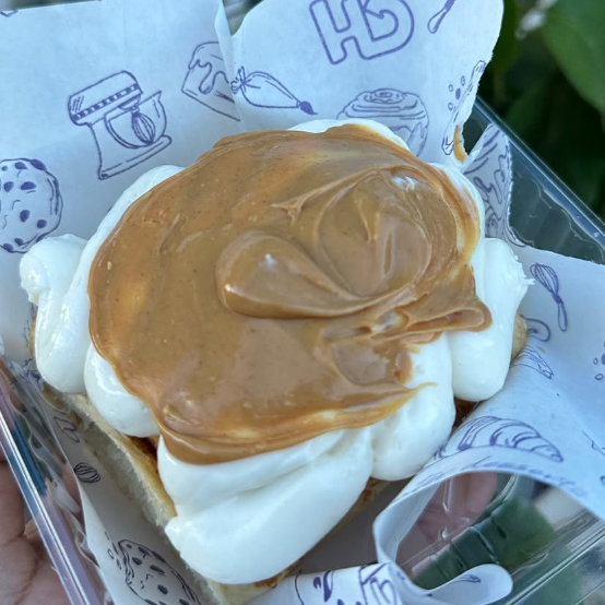 Rol de Crema de Cacahuate