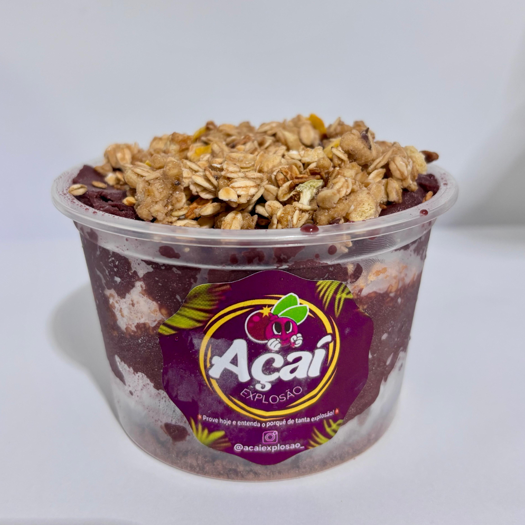 Para quem ama se deliciar pra valer! Nosso copo de 500 ml é aquele combo perfeito de cremosidade, sabor e liberdade total pra criar a sua combinação dos sonhos! Copos iram montados.