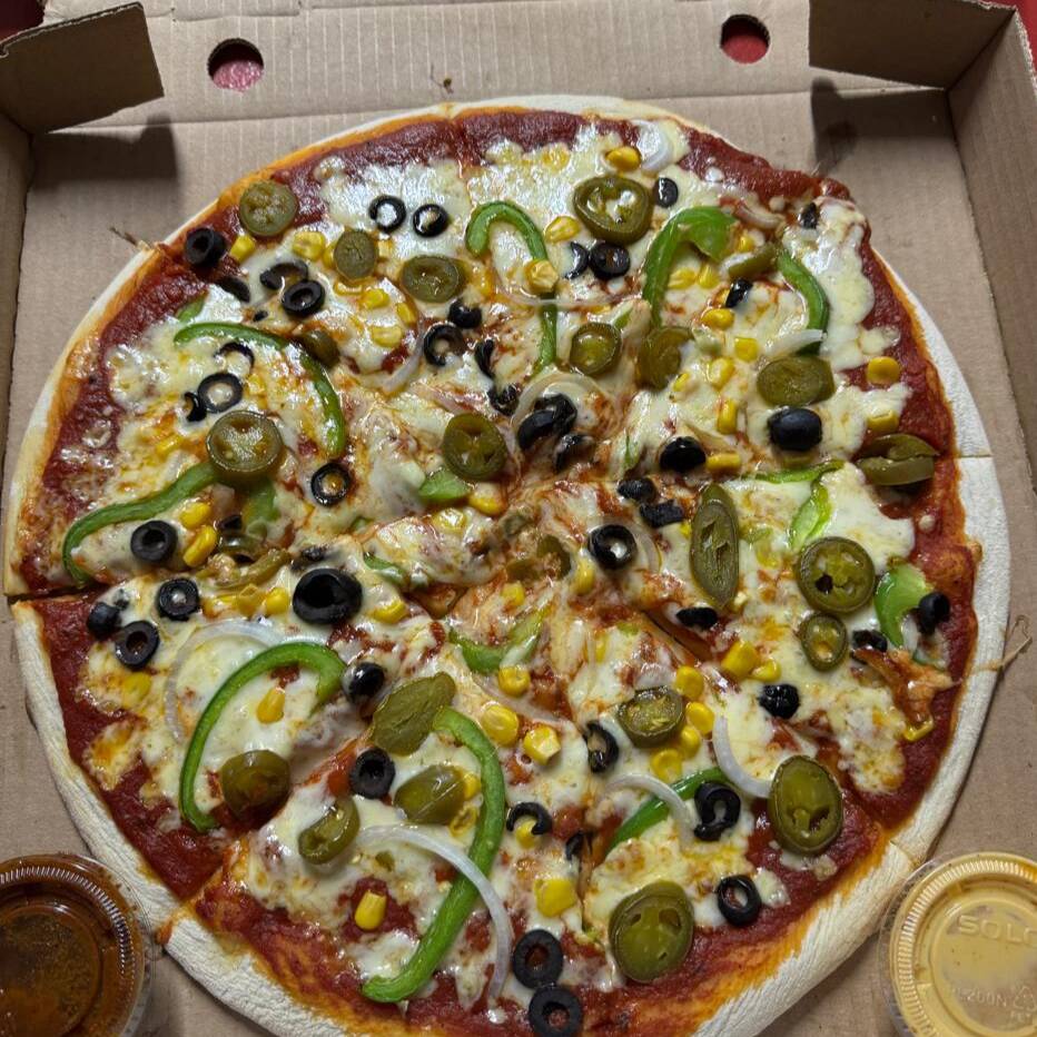 Pizza Grande Vegetariana*