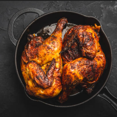 **Meio Galeto Completo 🍗** Saboroso meio galeto assado e cortado, bem temperado e suculento! Acompanha arroz soltinho, feijão caseiro, batata frita crocante, vinagrete fresquinho e farofa temperada caseira. Uma refeição completa, bem servida e perfeita para matar a fome com muito sabor.