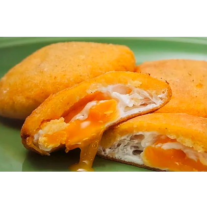 Arepa de Huevo con Carne y Pollo