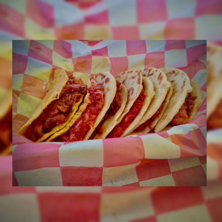 Maiz Taco de Bisteck con Queso