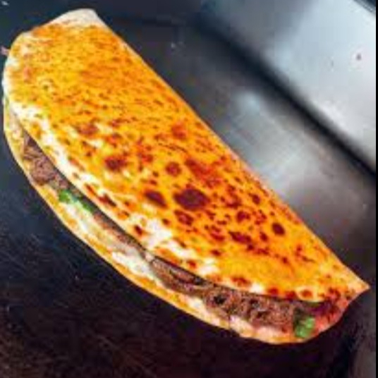Quesadilla Harina con Birria
