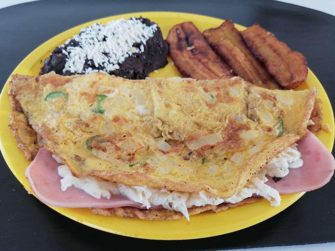 Antojitos Ta Bueno Puej