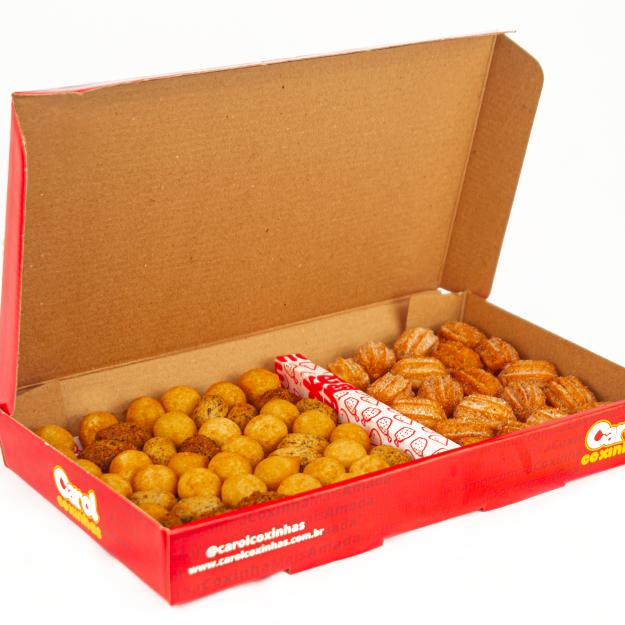 Na primeira etapa, você escolhe os sabores dos 50 Mini Salgados Sortidos (Tamanho Pipoca Aprox. 9g) e, em seguida, seleciona os sabores dos seus 20 Mini Churros, de sua preferência.