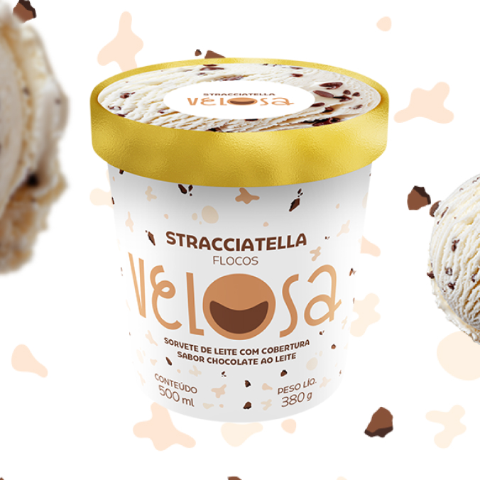 Sorvete de leite com cobertura sabor chocolate ao leite e pedaços crocantes que derretem na boca.