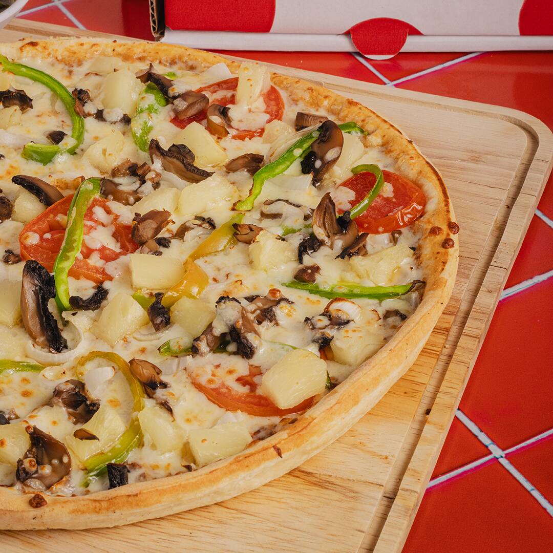 PIZZZA VEGETARIANA