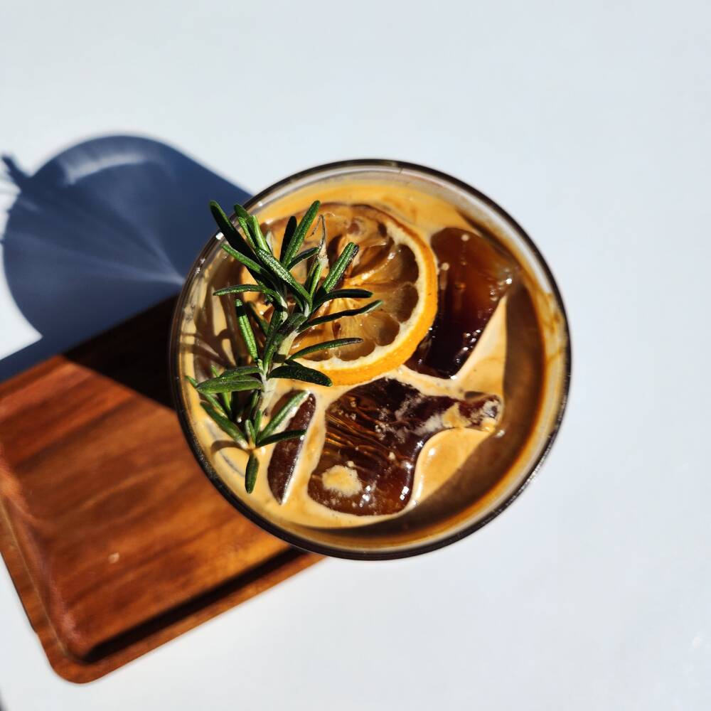 Espresso tonic