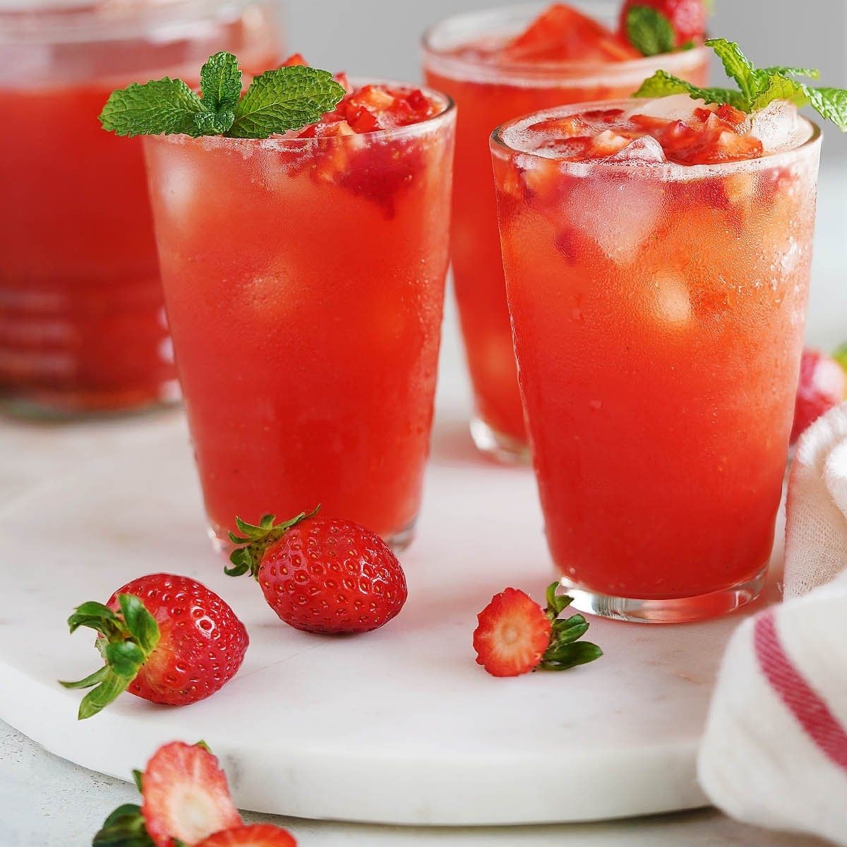 AGUA DE FRESA 🍓 1LT