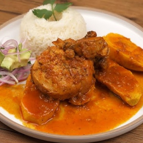 Adobo de Pollo c/camote + Bebida