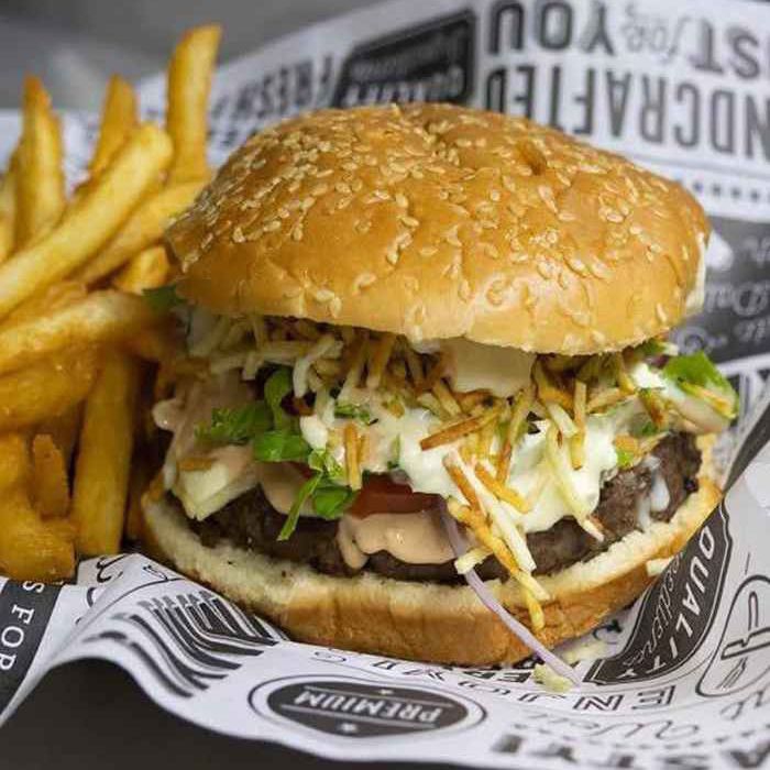 Chica Clasica + Limonada