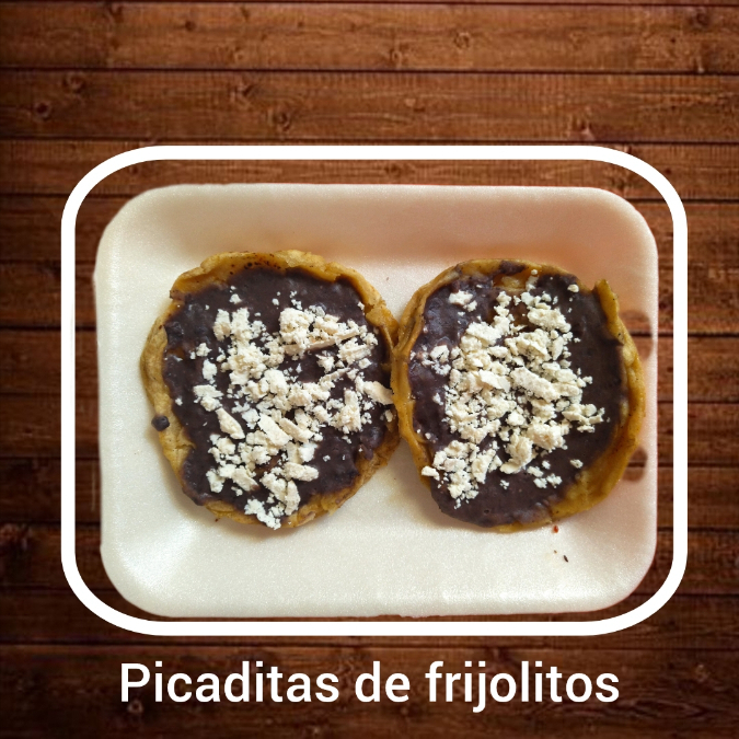 PICADITAS CON FRIJOLITOS