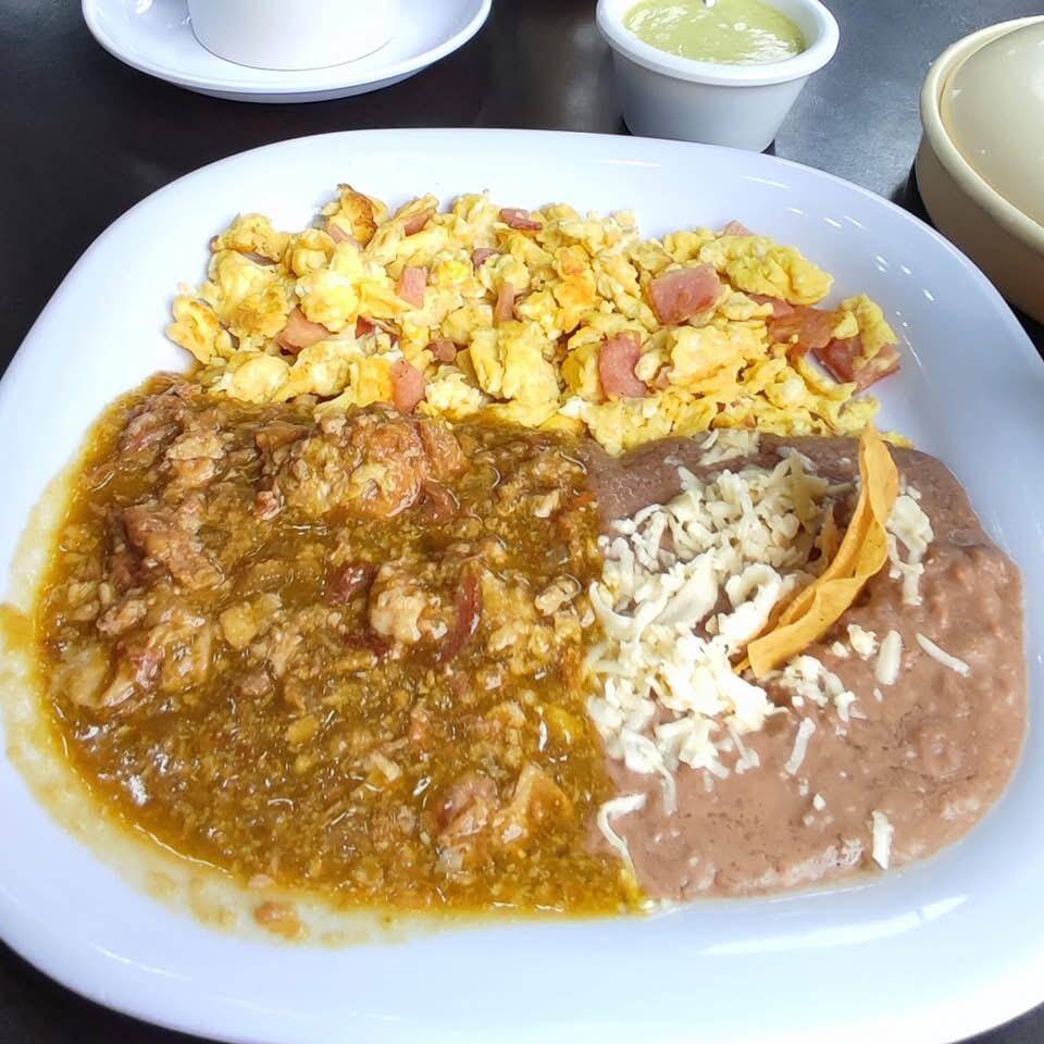 Huevos con Tocino