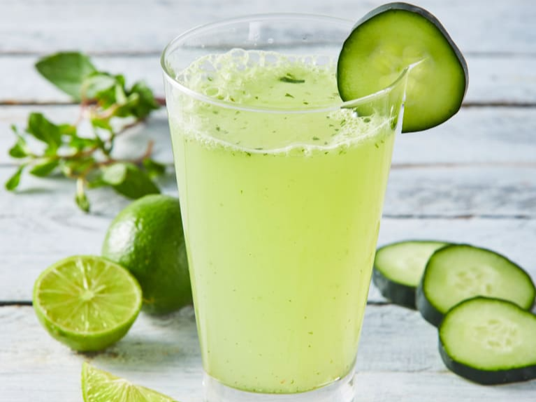 Agua de Limón con Pepino