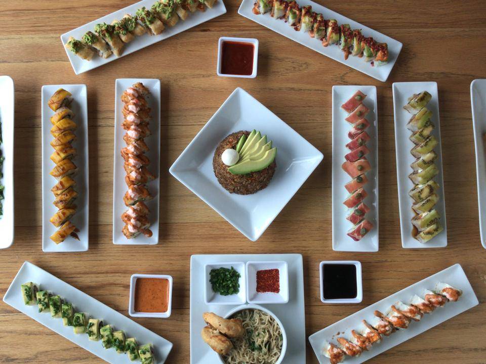 We Roll Sushi