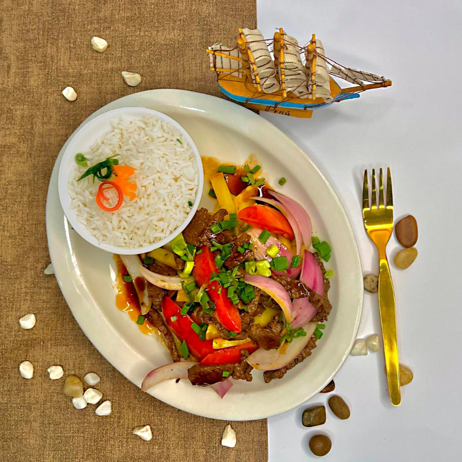 Lomo Saltado de Carne