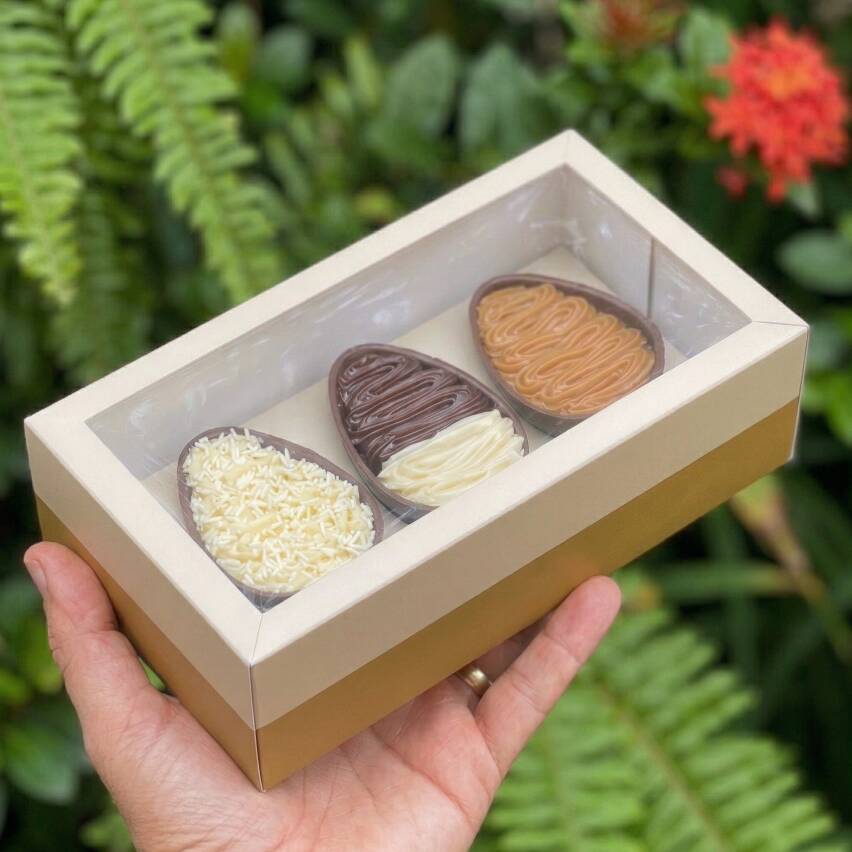 Caixa com 3 Ovos de 100g cada. Escolha os sabores. Fazendo essa compra você recebe um brinde especial <3