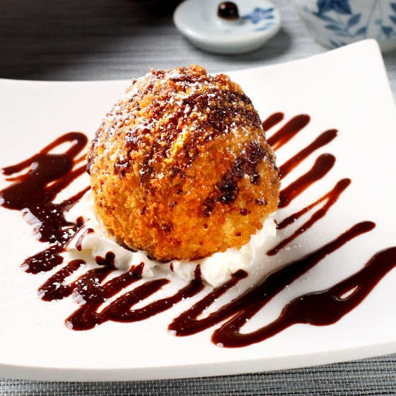 Bola de Helado Frito
