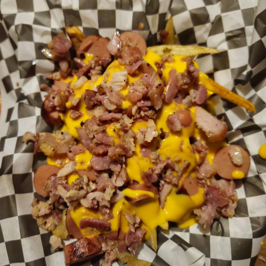 SALCHIPAPAS