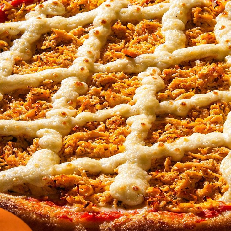 🍗 Frango temperado,🧀 Catupiry e orégano. Suave, saborosa e sempre uma boa pedida.